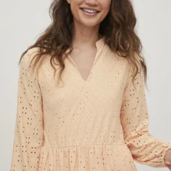 Vila LANGE MOUWEN KNIELENGTE JURK -Goedkope Fraaie Mod Winkel 14070250 ApricotIce 006