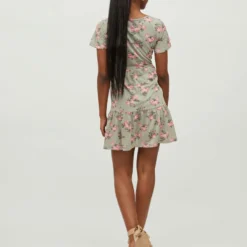 Vila PETITE - KORTE MOUWEN KNIELENGTE JURK 7 Vila PETITE - KORTE MOUWEN KNIELENGTE JURK -Goedkope Fraaie Mod Winkel 14075558 CameoGreen 943080 004