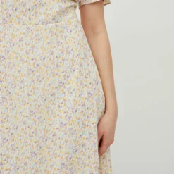 Vila V-HALS JURK MET KORTE MOUWEN 10 Vila V-HALS JURK MET KORTE MOUWEN -Goedkope Fraaie Mod Winkel 14075857 CloudDancer 946420 007