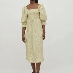 Vila KORTE MOUWEN GESMOKTE JURK