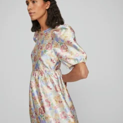 Vila GEBLOEMDE MIDI JURK 8 Vila GEBLOEMDE MIDI JURK -Goedkope Fraaie Mod Winkel 14084789 MistyRose 1019213 006
