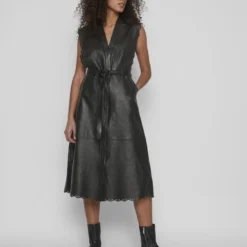 Vila MOUWLOOS LEER MIDI JURK 9 Vila MOUWLOOS LEER MIDI JURK -Goedkope Fraaie Mod Winkel 14085800 Black 005