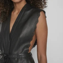 Vila MOUWLOOS LEER MIDI JURK 10 Vila MOUWLOOS LEER MIDI JURK -Goedkope Fraaie Mod Winkel 14085800 Black 007