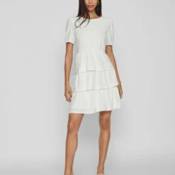 Vila MET LAGEN KORTE JURK