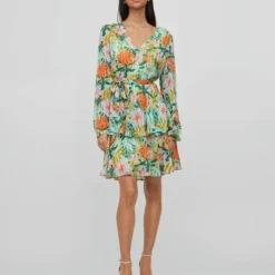 Vila TALL - JURK MET LANGE MOUWEN