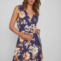 Vila KORTE MOUWLOZE JURK 10 Vila KORTE MOUWLOZE JURK -Goedkope Fraaie Mod Winkel 14090764 NavyBlazer 1069537 007